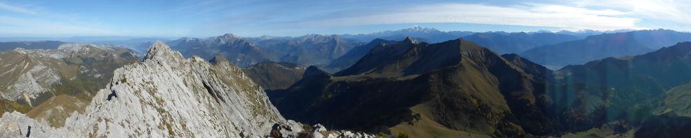Panorama depuis l'Arcalod - Massif des Bauges